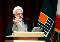 لزوم برخورد متوازن نسبت به گناه خود و دیگری